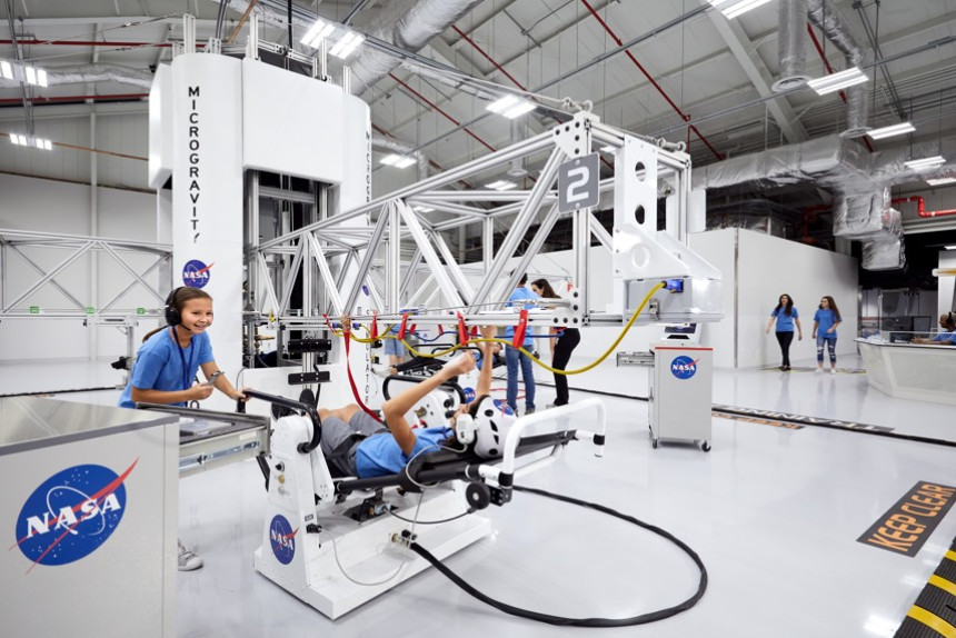 El nuevo ATX Plus en el Kennedy Space Center ofrece vivir la experiencia de ser astronauta por un  día